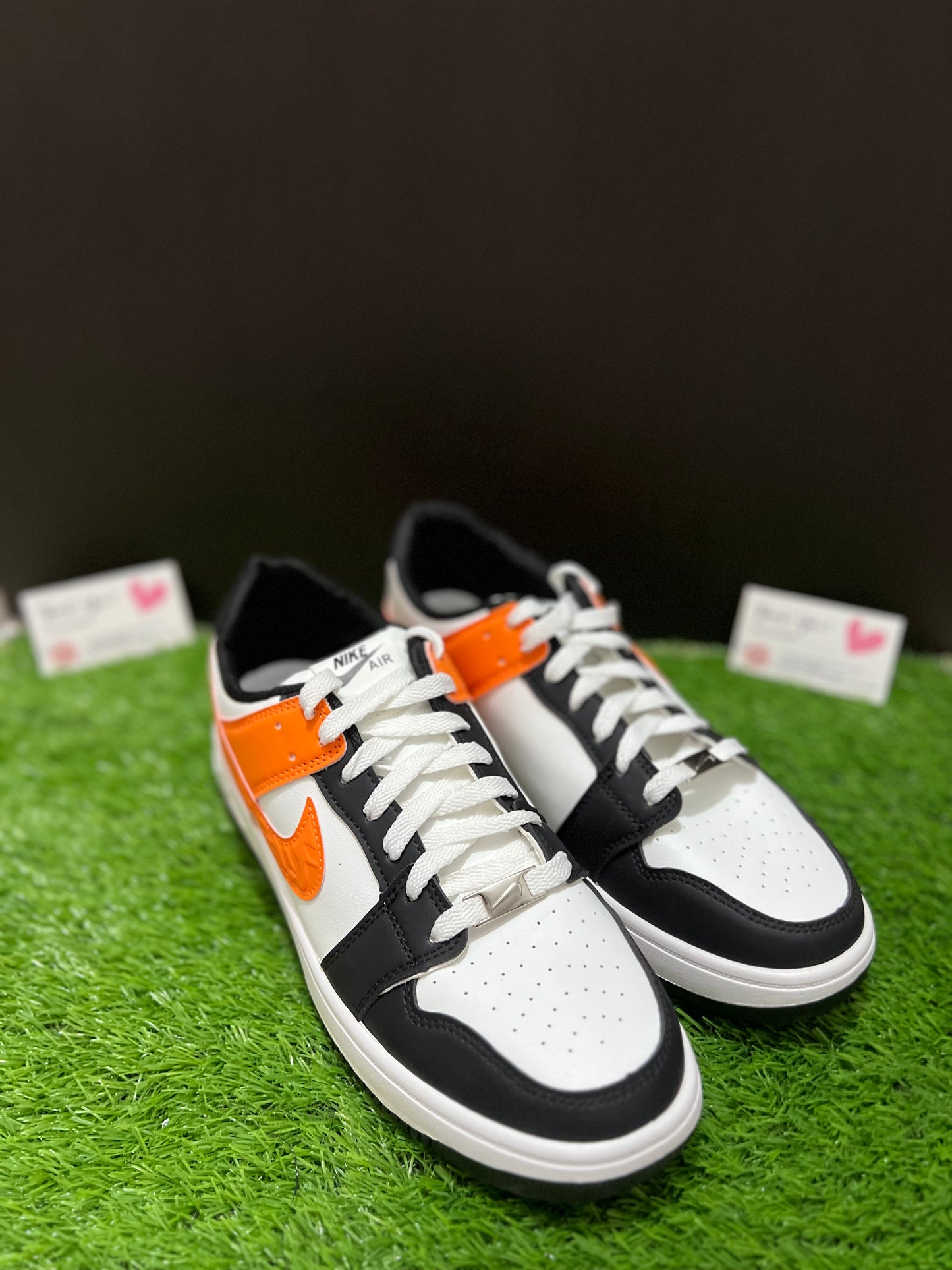 Nike Dunk Low – Starfish Orange & Black