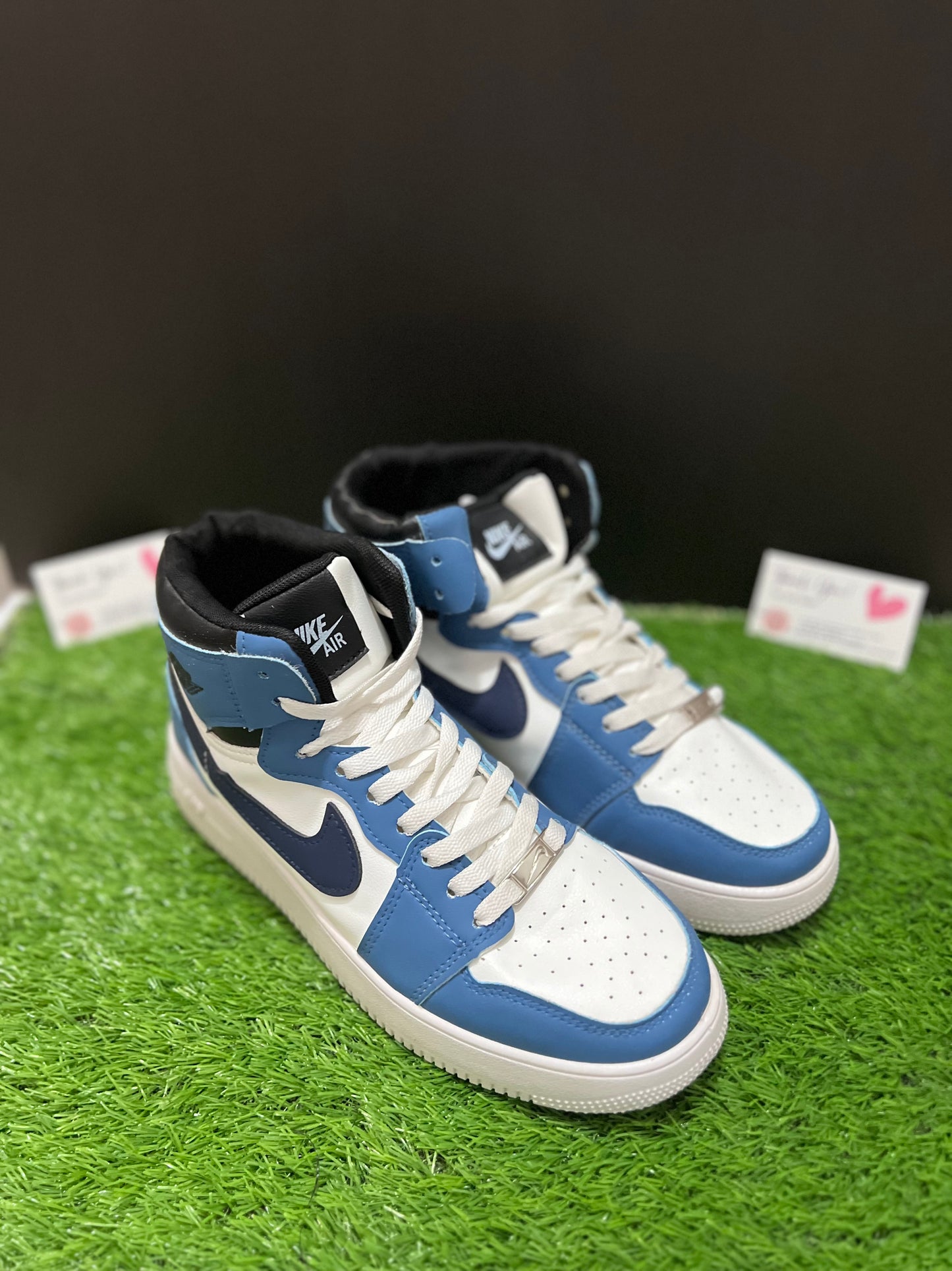 Nike Air Jordan 1 High – University Blue & Obsidian