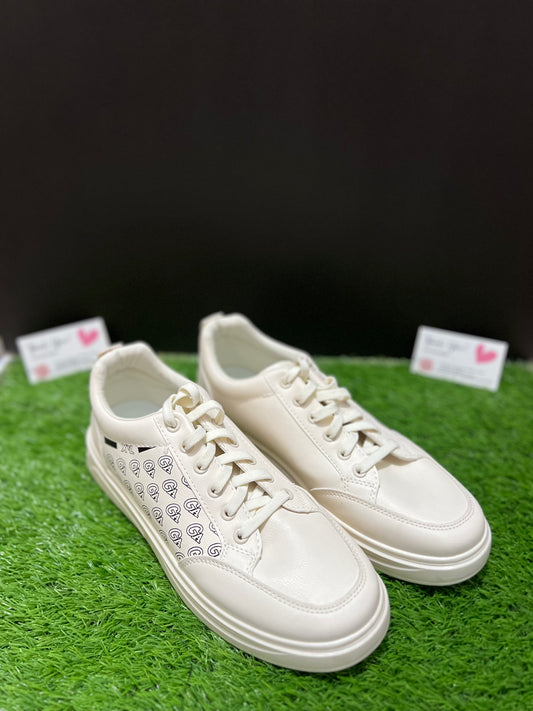 Minimalist 'Printed Side-Panel' Casual Sneakers – Off-White & Cream